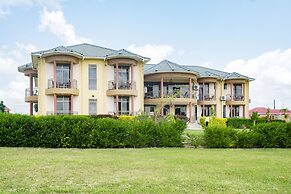 Hursey Resort Hotel