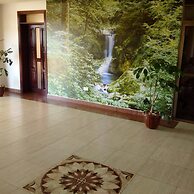 Hursey Resort Hotel