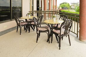 Hursey Resort Hotel