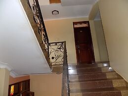 Olina Hotel and Apartments