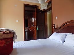Olina Hotel and Apartments