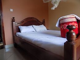 Olina Hotel and Apartments