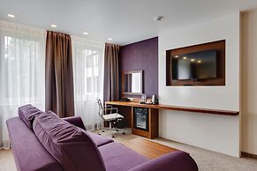 Hotel G9