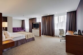 Hotel G9