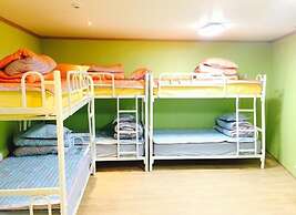 Yeosuro Guesthouse - Hostel