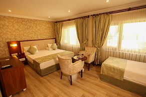 Tughan Hotel