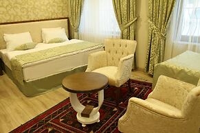 Tughan Hotel