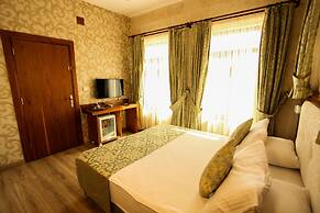 Tughan Hotel