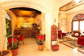Tughan Hotel