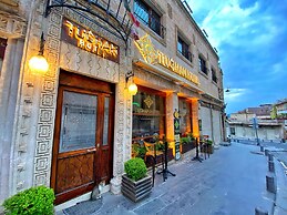 Tughan Hotel
