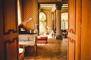 Château des Forgets Hotel
