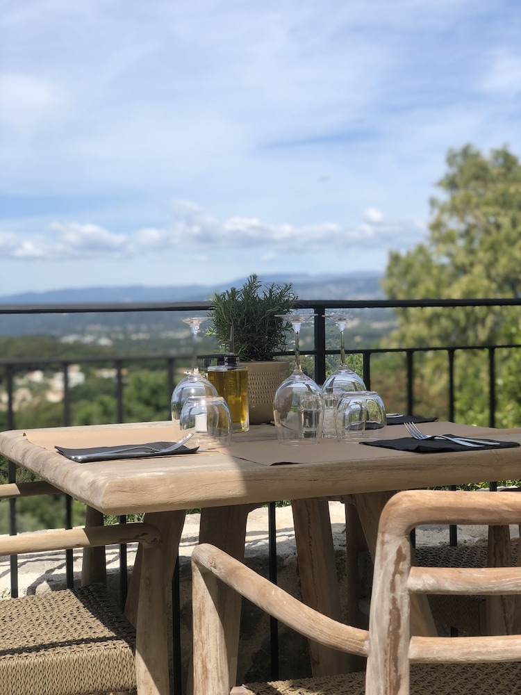Mougins Luxury Retreats