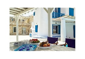 Villa Adonis