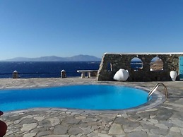Cavo Delos