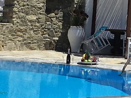 Cavo Delos