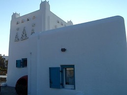 Cavo Delos