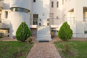 Apollo Apartments