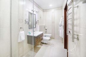 Dinastiya Hotel