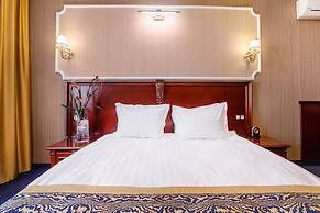 Dinastiya Hotel