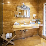 Karma Chalets