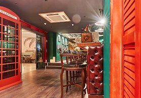 Azuu Hotel