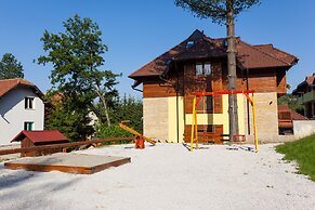 Vila Barović and Spa