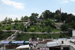 Vadi-i Leman Hotel