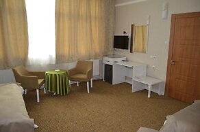 Vadi-i Leman Hotel