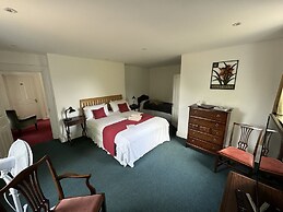 Hookwood Lodge London Gatwick