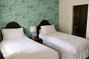 The Cottage Hotel