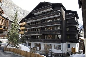 Haus Dent Blanche