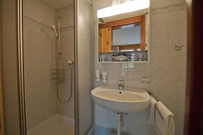 Haus Dent Blanche