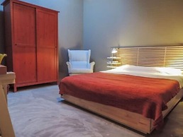 Liv Inn Guest House
