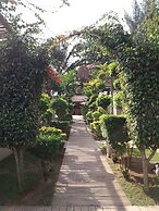 Liv Inn Guest House