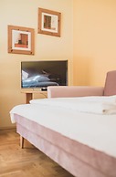 Cybulskiego Guest Rooms