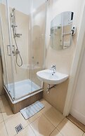 Cybulskiego Guest Rooms