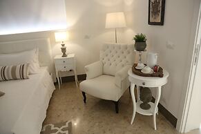 Dimi House