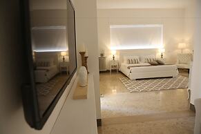 Dimi House