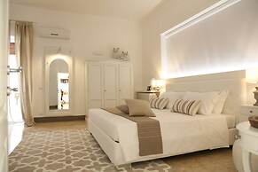 Dimi House
