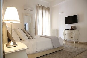 Dimi House