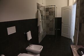 Dimi House