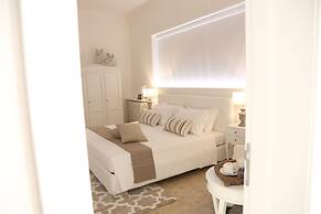 Dimi House