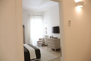 Dimi House
