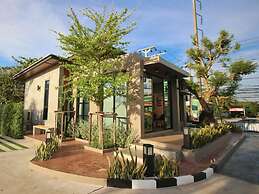 Bunprasop Garden Hotel