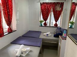 Unique Hostel