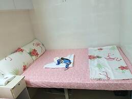 Unique Hostel