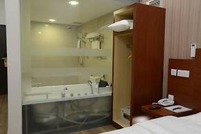 Elegant Hotel