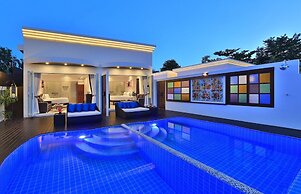 The Privilege Hotel Ezra Beach Villas
