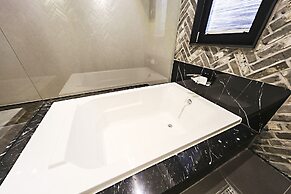 Masan Almond Hotel