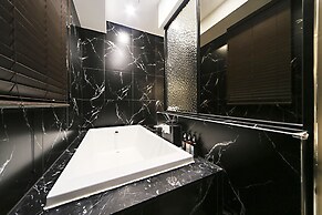 Masan Almond Hotel